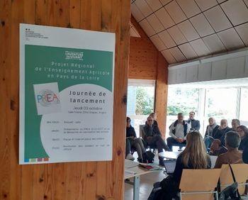 Affiche de lancement du projet régional de l'enseignement agricole lors du sminaire du 03 octobre 2024