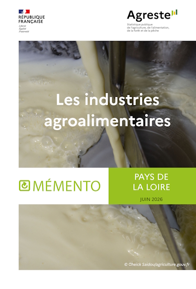 Photo d'une ligne de production d'une fromagerie &agrave; Saint L&eacute;ger sur Sarthe
