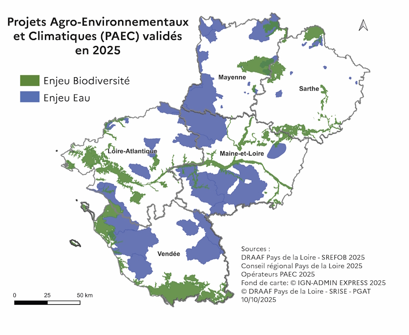 Cette carte illustre la localisation des territoires ouverts &agrave; la contractualisation de MAEC surfaciques pour la campagne 2025, en distinguant les territoires au titre de l'enjeu &laquo; biodiversit&eacute; &raquo; de ceux de l'enjeu &laquo; qualit&eacute; de l'eau &raquo;.
